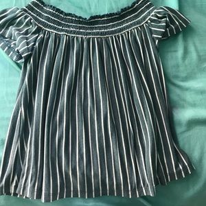 American eagle off the shoulder top